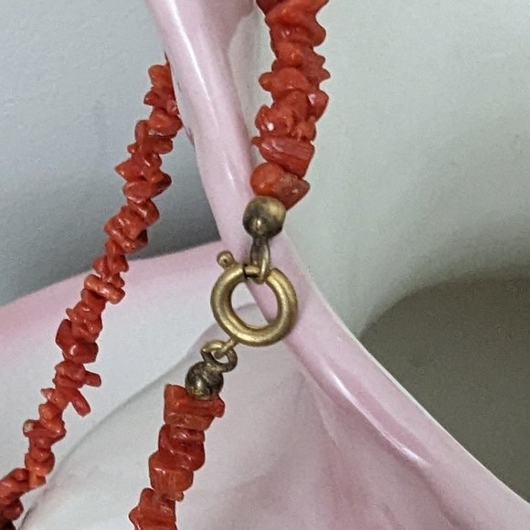 Vintage branch coral necklace, Natural salmon coral - Picture 5 of 10
